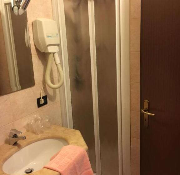 فندق Albergo Valle D Oro