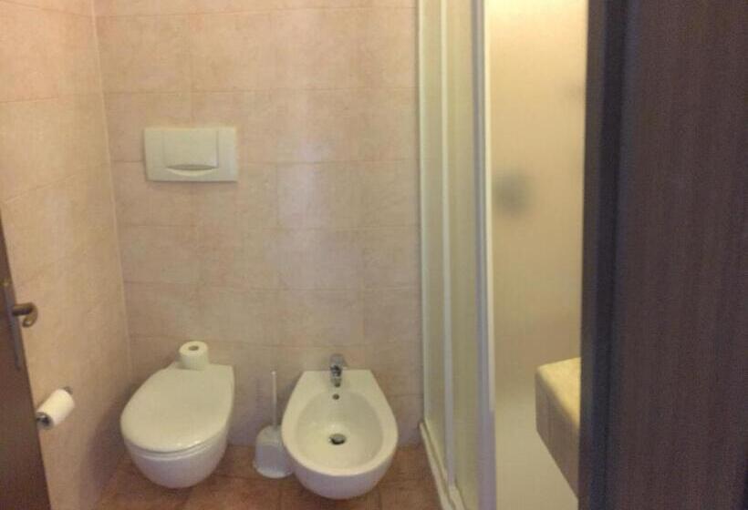 فندق Albergo Valle D Oro