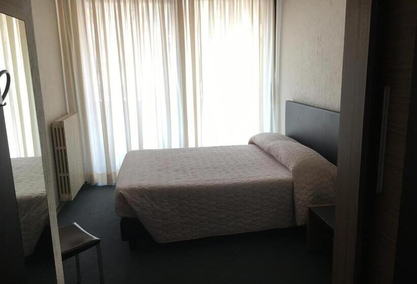 فندق Albergo Valle D Oro