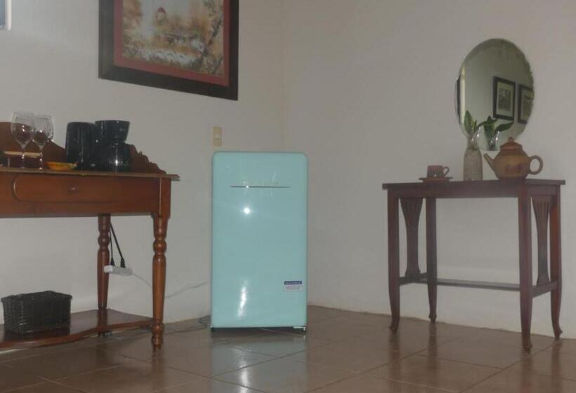 هتل Cacao Río Celeste