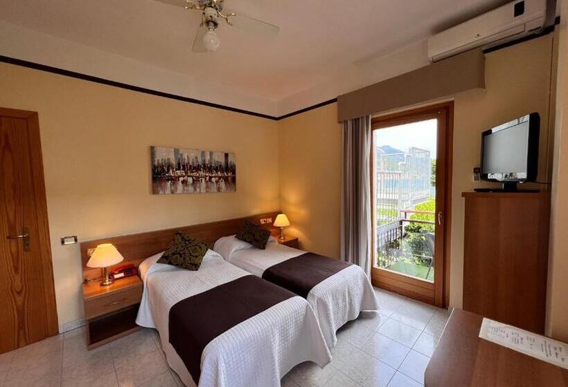 ホテル Conca D'oro