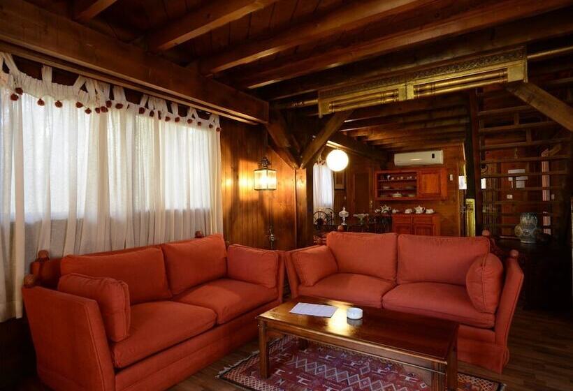 Otel Diar Abou Habibi