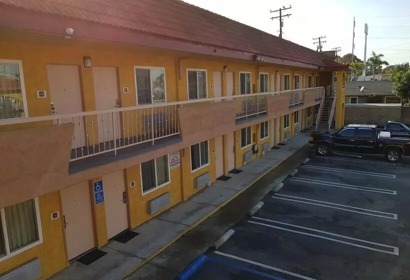 Motelli El Segundo Inn