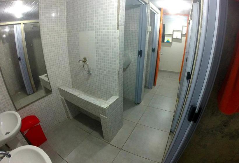 Pousada Alojaki Hostel