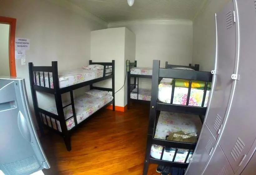 Pousada Alojaki Hostel
