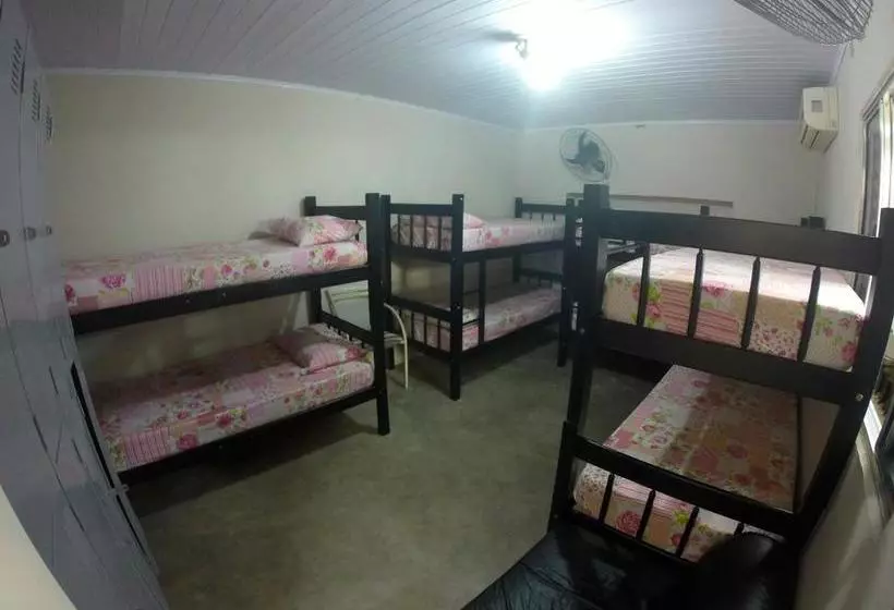 Pousada Alojaki Hostel