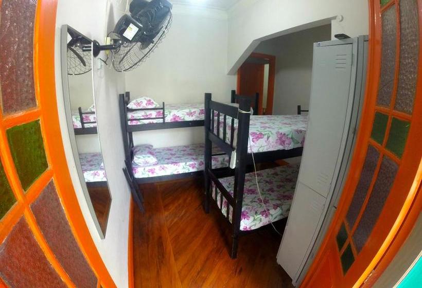 Pousada Alojaki Hostel