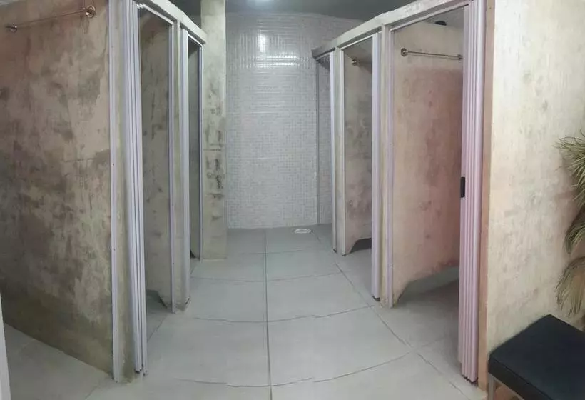 Pousada Alojaki Hostel