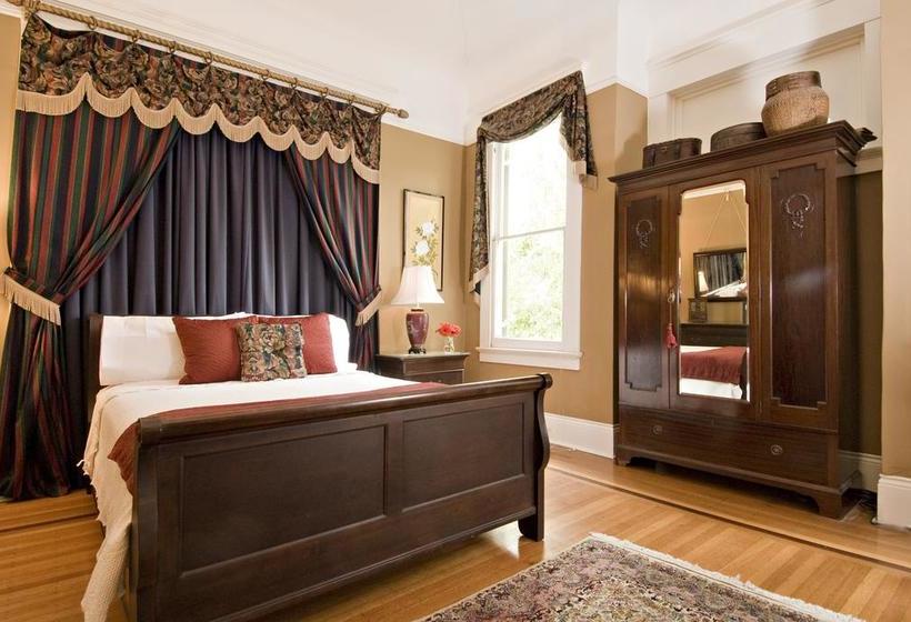 Southern Comfort Bed And Breakfast