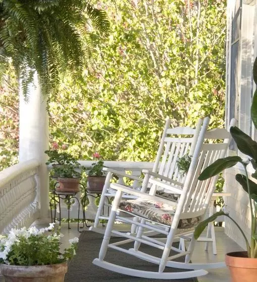 Southern Comfort Bed And Breakfast