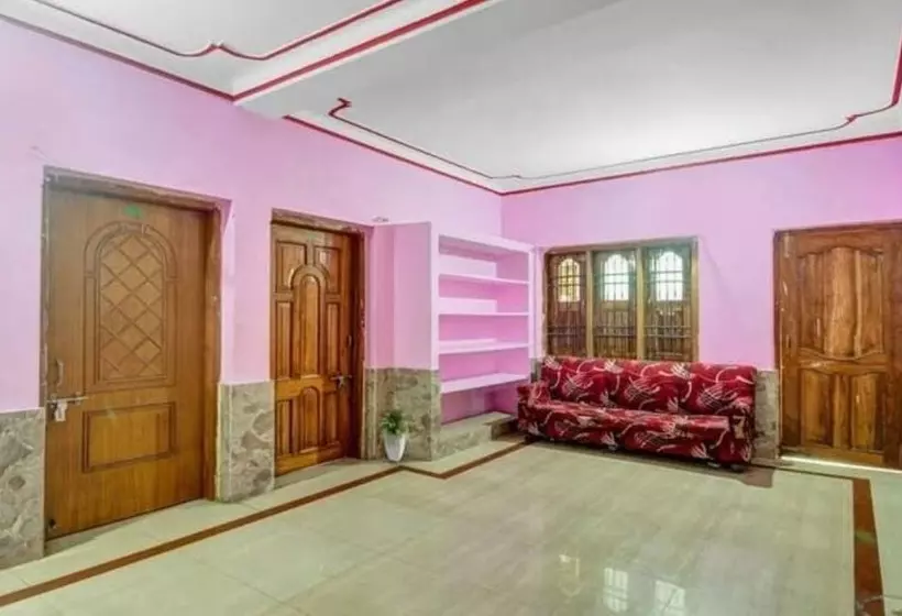 ホテル Goroomgo Dutta Home Residency