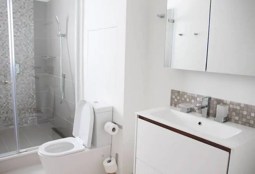 Latitude Luxury Seafront Apartments