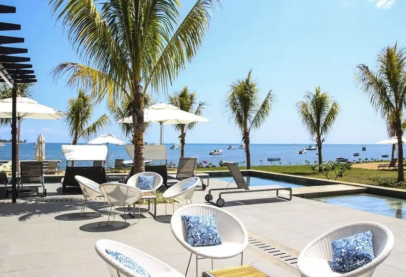 Latitude Luxury Seafront Apartments