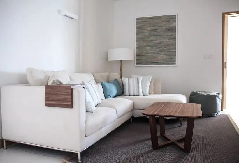 Latitude Luxury Seafront Apartments