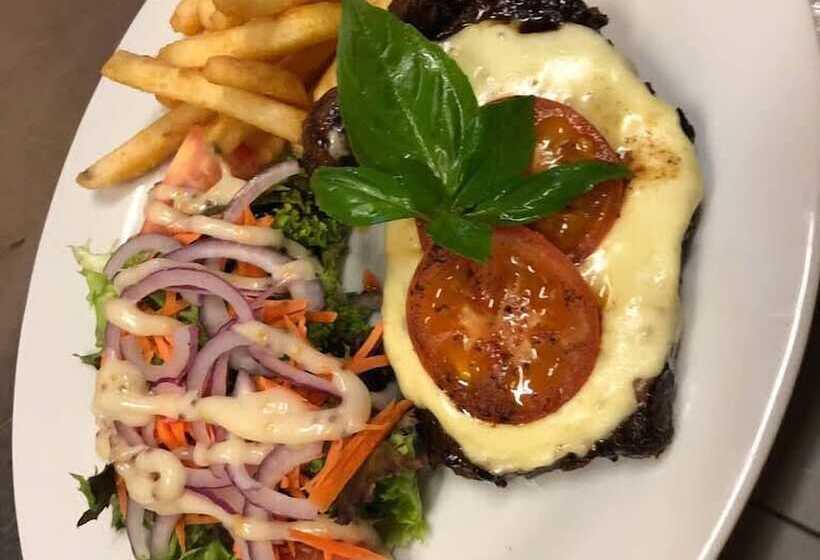 Federal Hotel & Motel