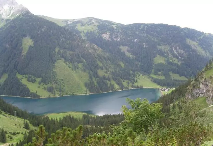 ホテル Pension Alpenblick Schattwald