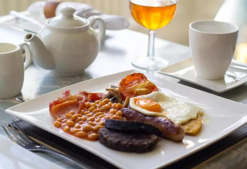 هتل Auld Manse Guest House