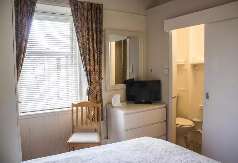 هتل Auld Manse Guest House