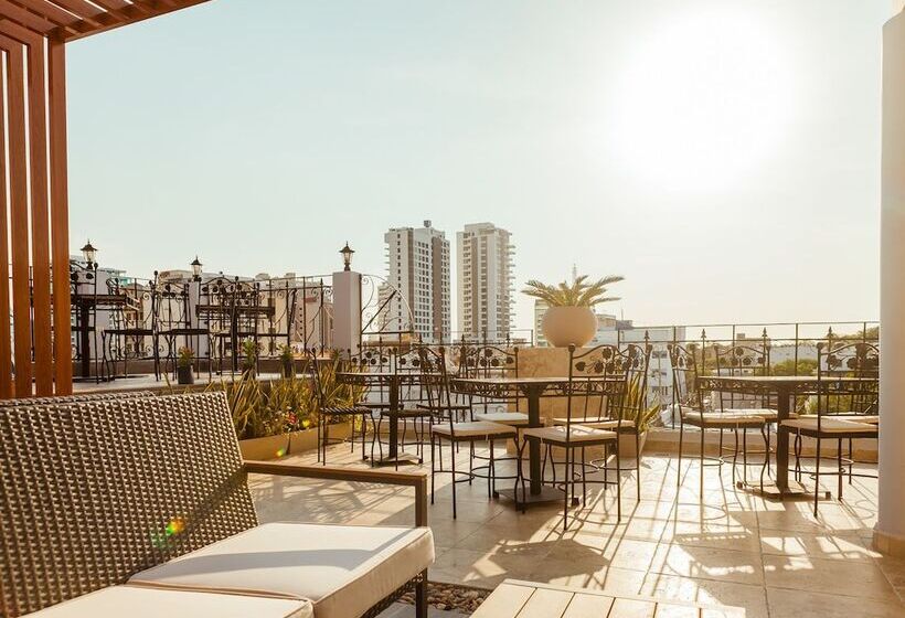 فندق Boutique Adaz