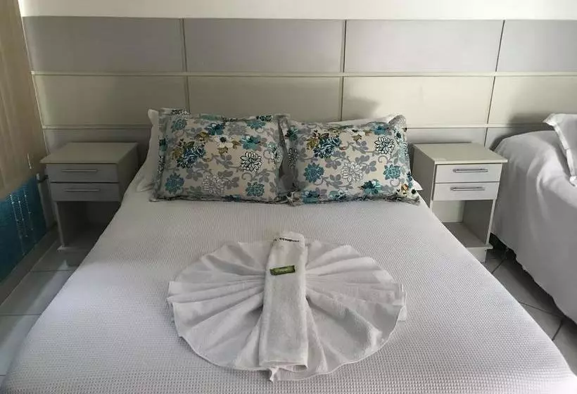 Hotelli Pousada Castelo