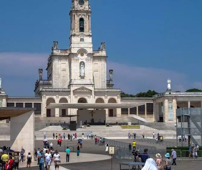 Hotelli Essence Inn Marianos