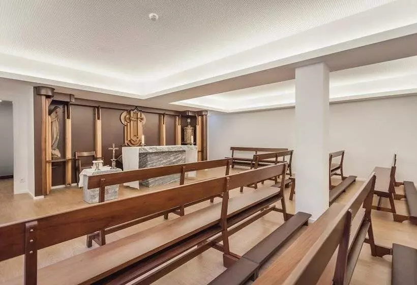 Hotelli Essence Inn Marianos