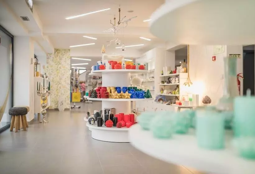 Hotelli Essence Inn Marianos