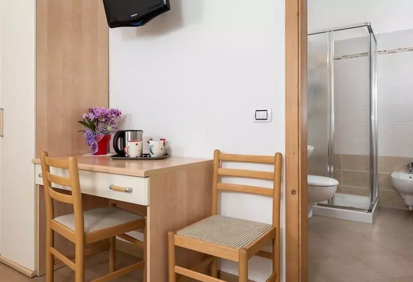 Hotelli Garni Ciamorc