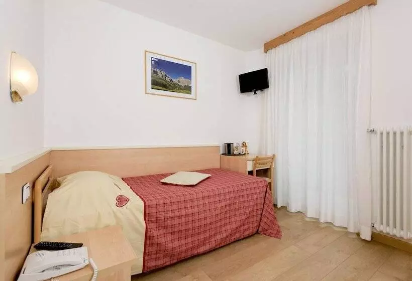 Hotelli Garni Ciamorc