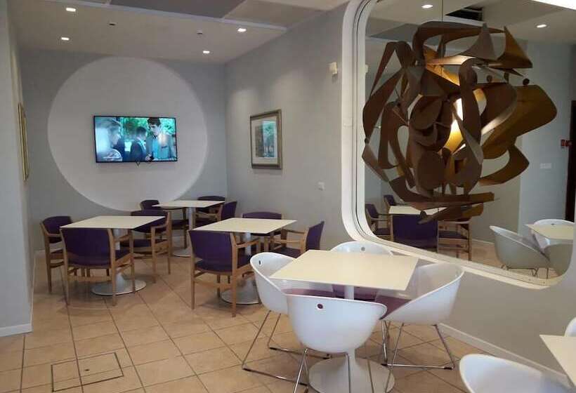 בית מלון כפרי Igea Spiaggia