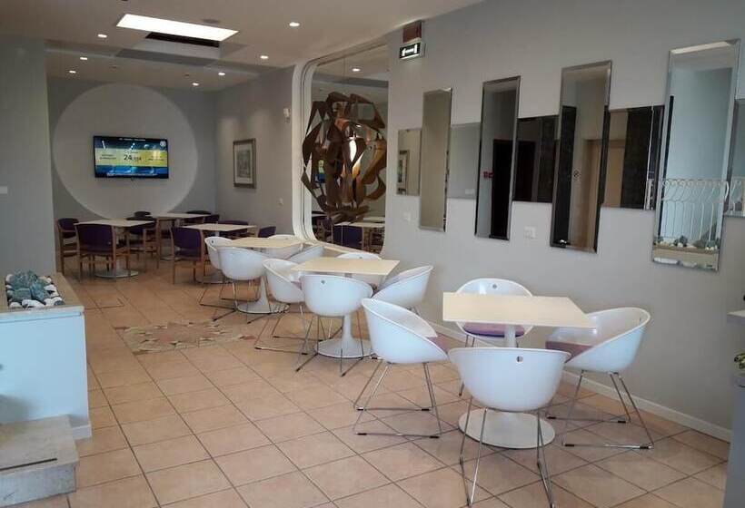 בית מלון כפרי Igea Spiaggia