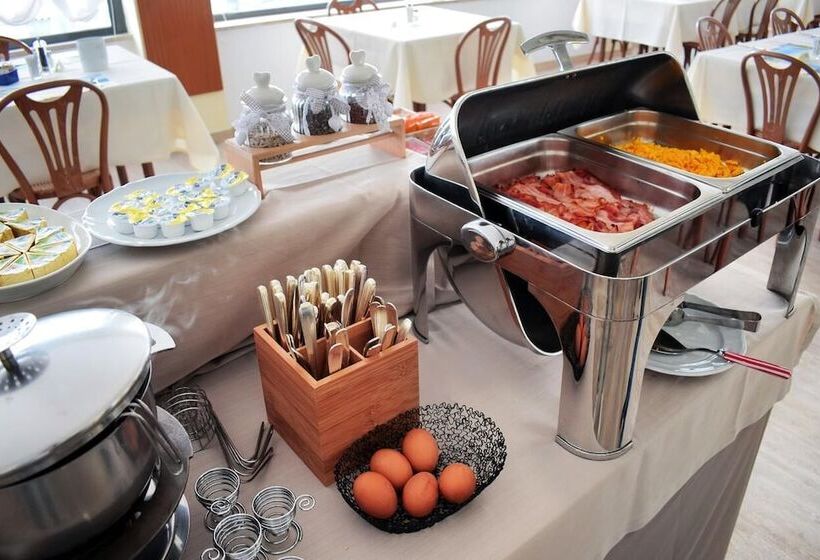 בית מלון כפרי Igea Spiaggia