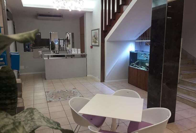 בית מלון כפרי Igea Spiaggia