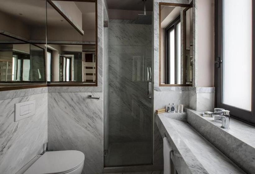 Szálloda La Fenetre Sur Le Blue