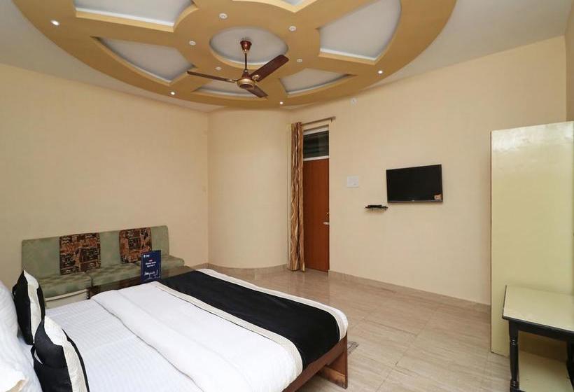 هتل Nirmal Palace