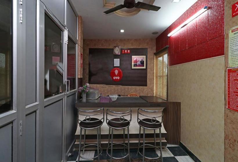 هتل Nirmal Palace