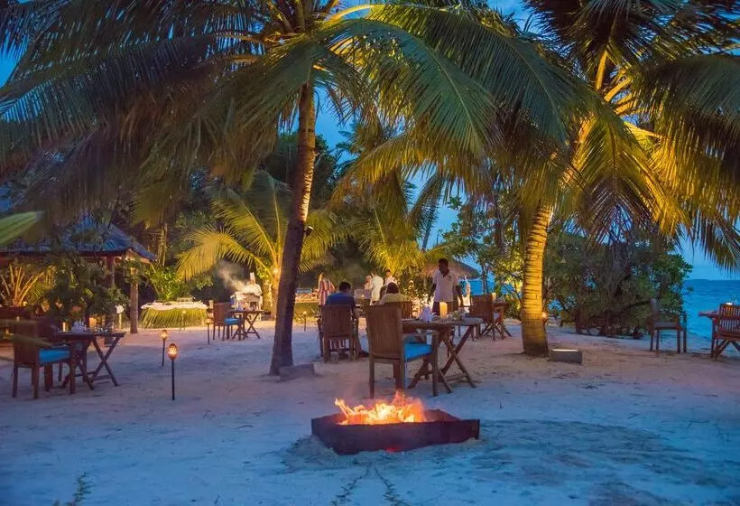 Hotelli Reethi Faru, Bio Luxury Resort