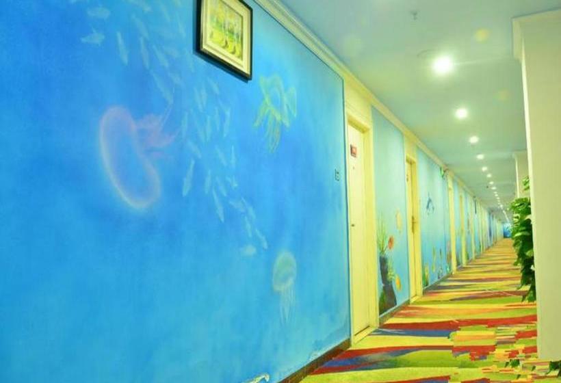 Отель Shenzhen Clownfish