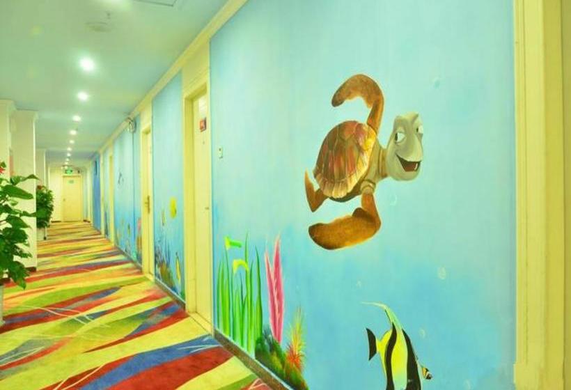 Отель Shenzhen Clownfish