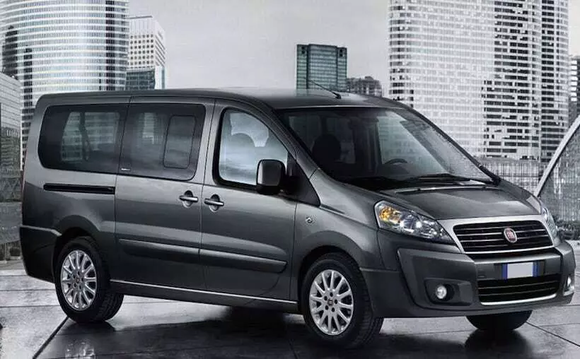 ホテル Solar Antigo Porto Aeroporto