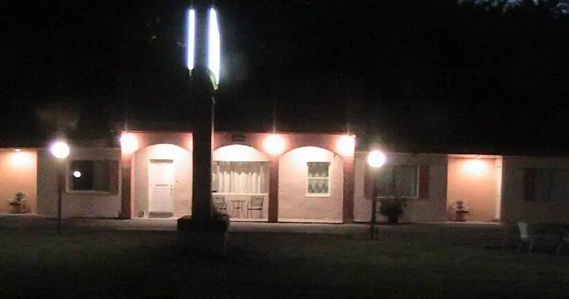 Motelli At Home Express Tangerine Inn