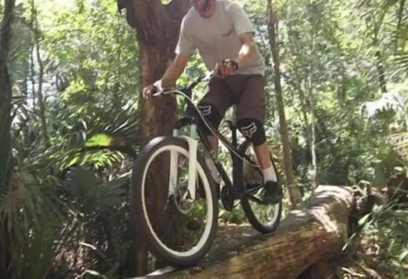 Motelli At Home Express Tangerine Inn