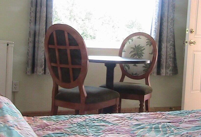 Мотель At Home Express Tangerine Inn