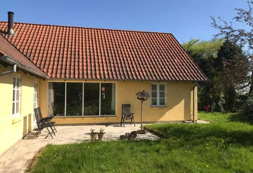 Aamiaismajoitus (B&B) Tranum Lys Og Glas