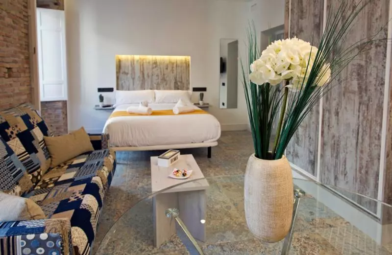 Domus Selecta Aurea Granada Suites