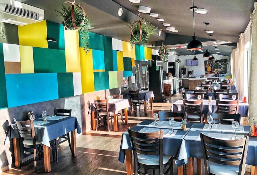 בית מלון כפרי 16 Lakes