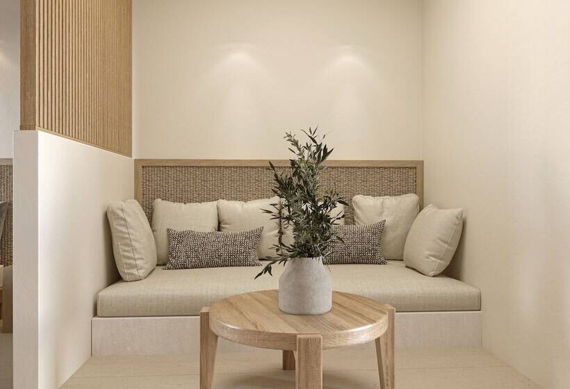 Alamis Hotel & Apartments