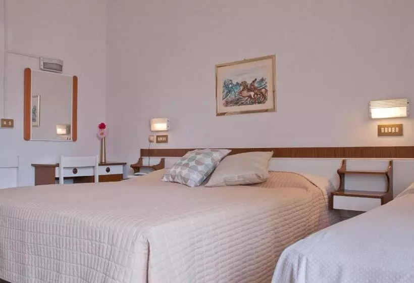 هتل Albergo La Rosetta