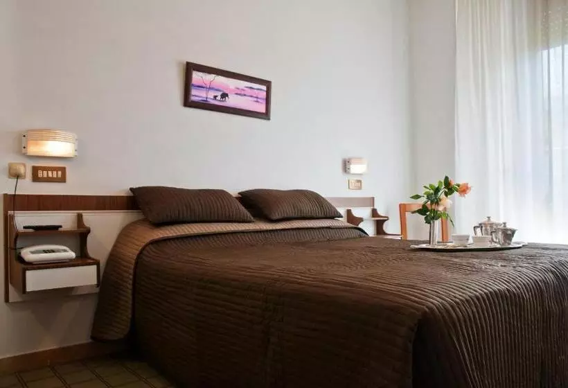 هتل Albergo La Rosetta