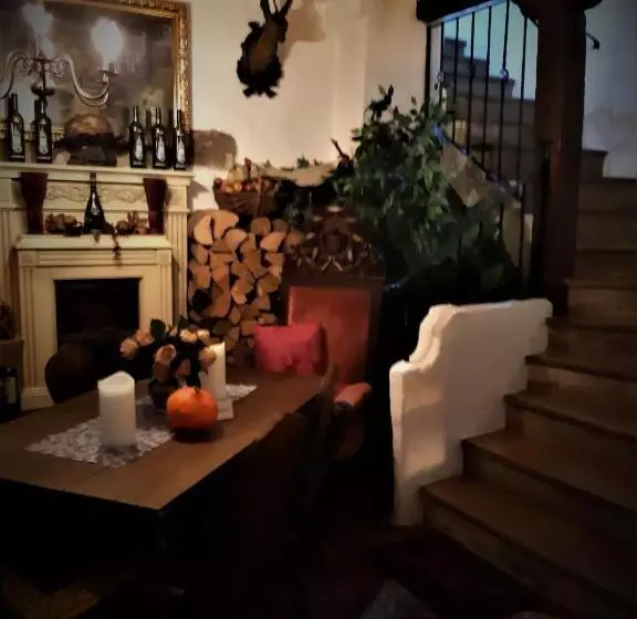 Hotelli Altfraenkische Weinstube